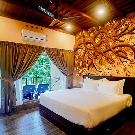 Falcon Riverview Resorts Kuttampuzha Exterior photo