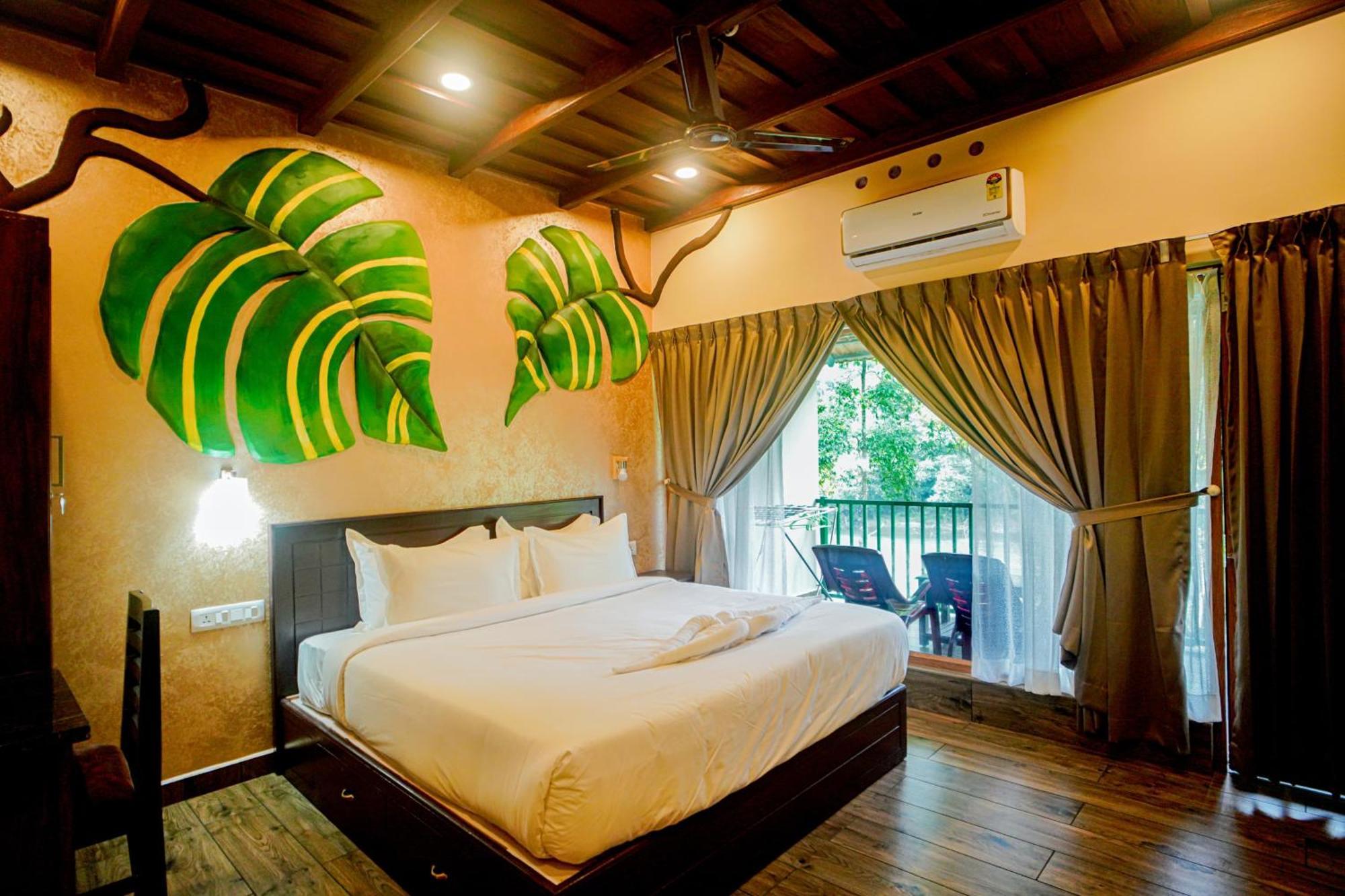Falcon Riverview Resorts Kuttampuzha Exterior photo
