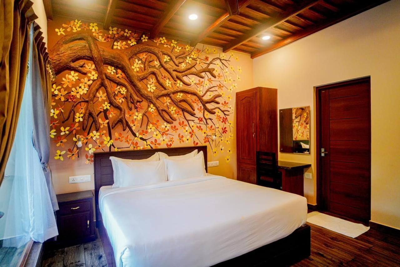 Falcon Riverview Resorts Kuttampuzha Exterior photo